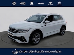 Volkswagen Tiguan - 1.5 TSI R-Line | Camera | Winterpakket | Elec achterklep | Multimedia |