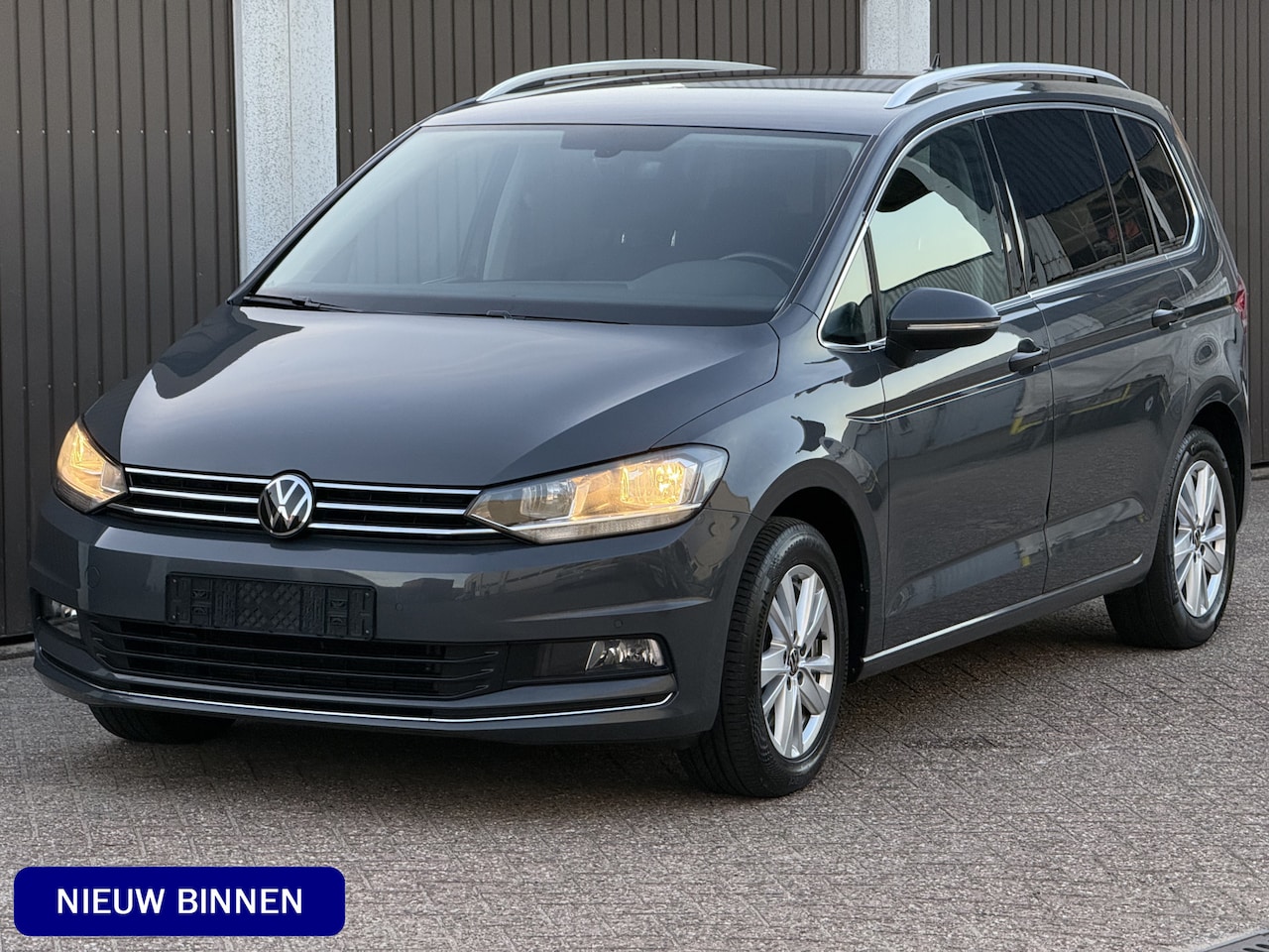 Volkswagen Touran - 1.5 TSI Highline 7p 1.5 TSI Highline 7p - AutoWereld.nl