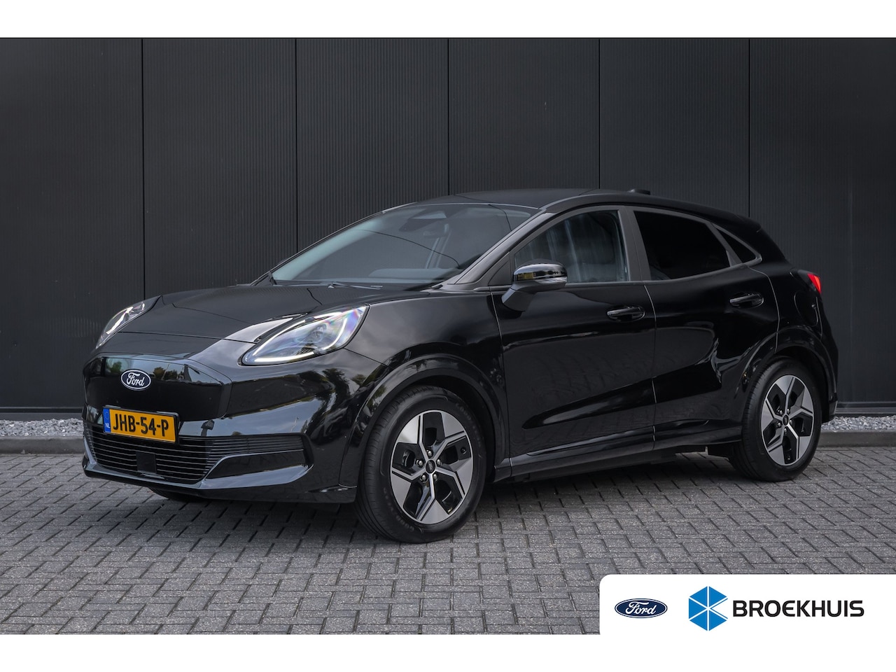 Ford Puma Gen-E - 44 kWh | Full LED | BTW auto | Winter-pack | Camera | Privacy-glass - AutoWereld.nl