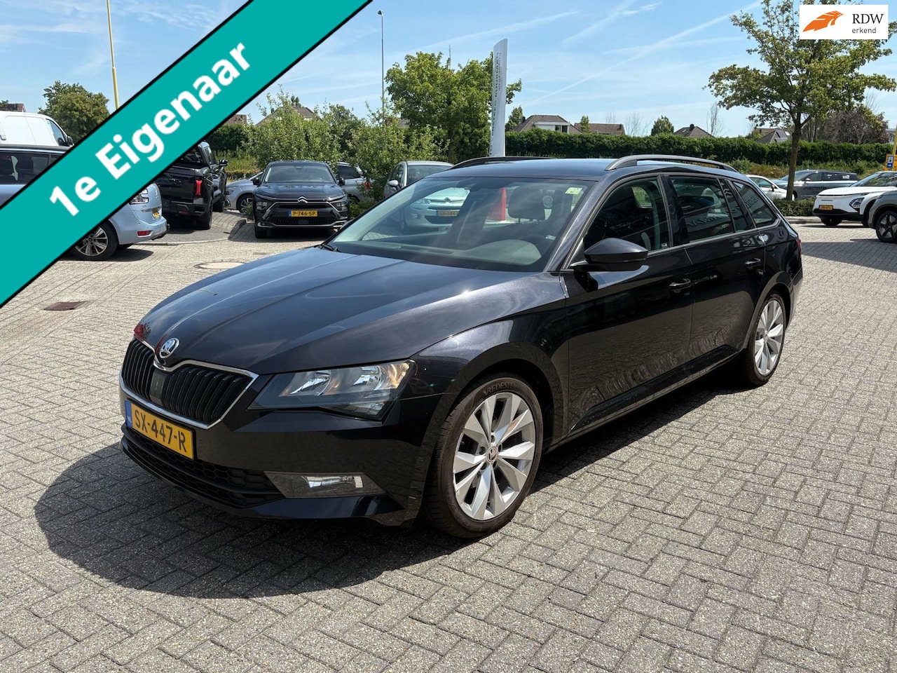 Skoda Superb Combi - 1.4 TSI Active 125pk 1e eig. Clima Navi Trekhaak 1600kg. - AutoWereld.nl
