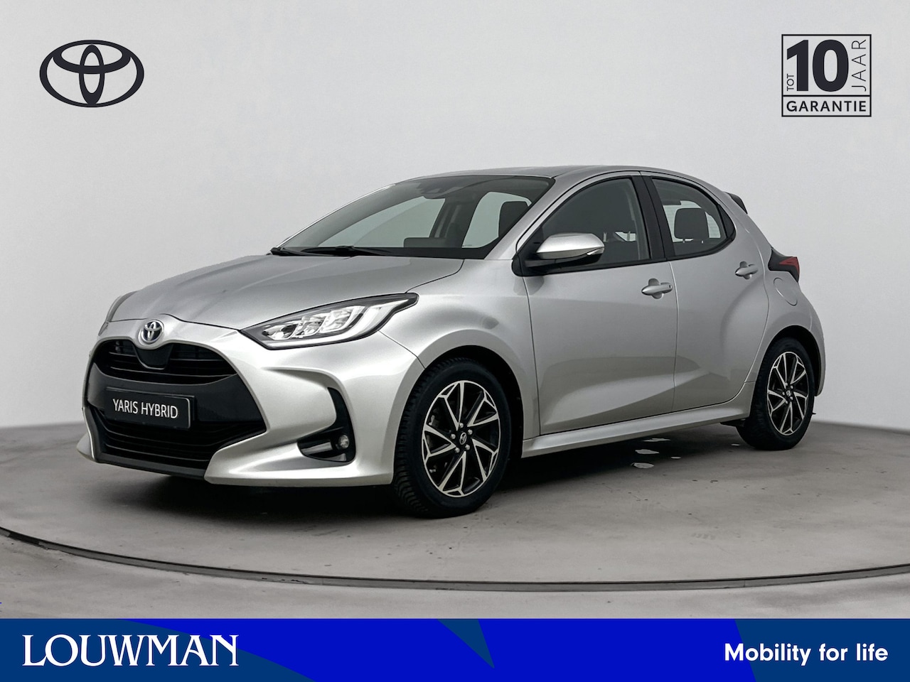 Toyota Yaris - 1.5 Hybrid 115 First Edition | Parkeercamera | Apple Carplay-Android Auto | Cruise Control - AutoWereld.nl