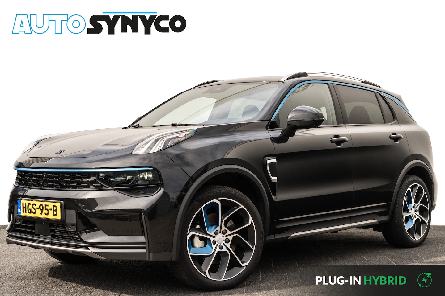 Lynk & Co 01 - 1.5 Plug-in Hybrid 262 Pk | Stuurverwarming | Panoramadak | Zwarte Hemel | 20 inch. LMV | - AutoWereld.nl