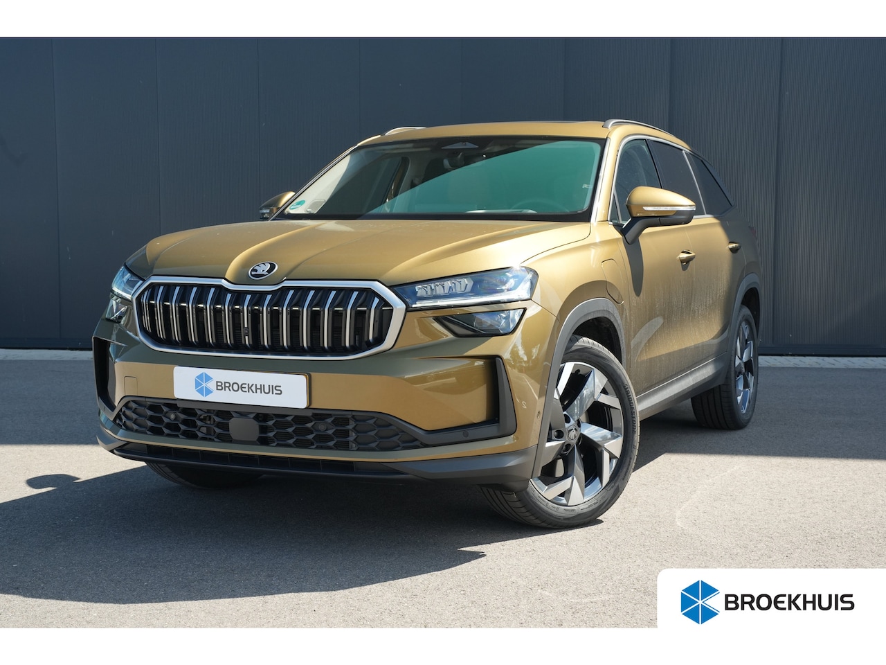 Skoda Kodiaq - 1.5 TSI PHEV 204pk Business Edition | 360 Camera | Canton Audio | Trekhaak | Ledere Bekled - AutoWereld.nl