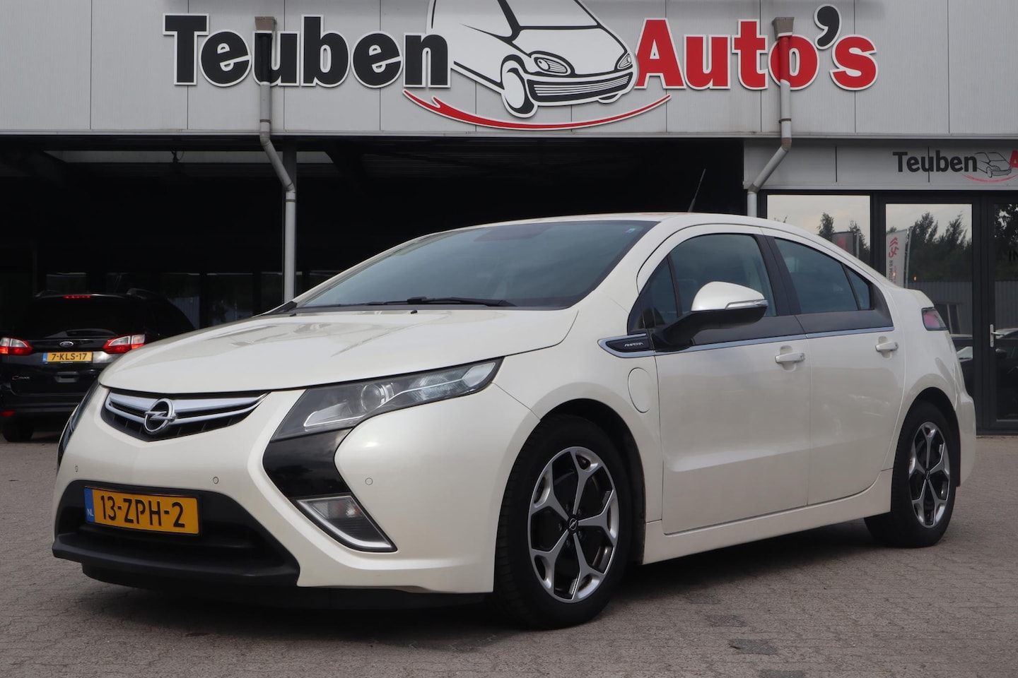 Opel Ampera - 1.4 Plug-in Hybride | Camera | Leder | Camera | Navigatie | Cruise | Clima - AutoWereld.nl