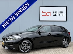 BMW 1-serie - 118i Business Edition Automaat 1e eigenaar/Carplay