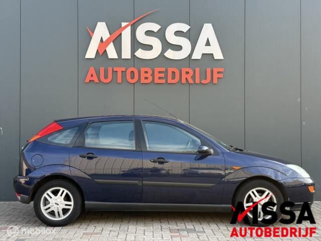 Ford Focus - 1.6-16V Ghia >>118470 KM NAP<< 5drs Airco LMV - AutoWereld.nl