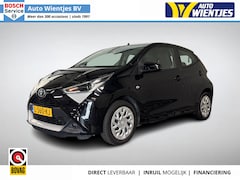 Toyota Aygo - 1.0 VVT-i X-Play 5-Drs | Airco | Camera | Carplay