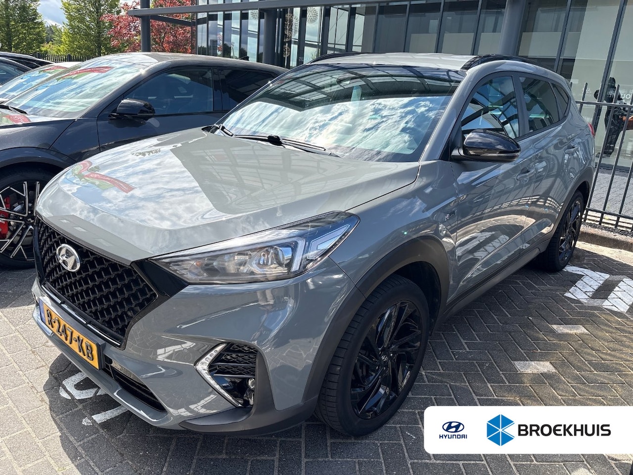 Hyundai Tucson - 1.6 T-GDI 177pk N-Line Automaat | Camera | Leder | Trekhaak | Stoelverwarming | Dodehoek d - AutoWereld.nl