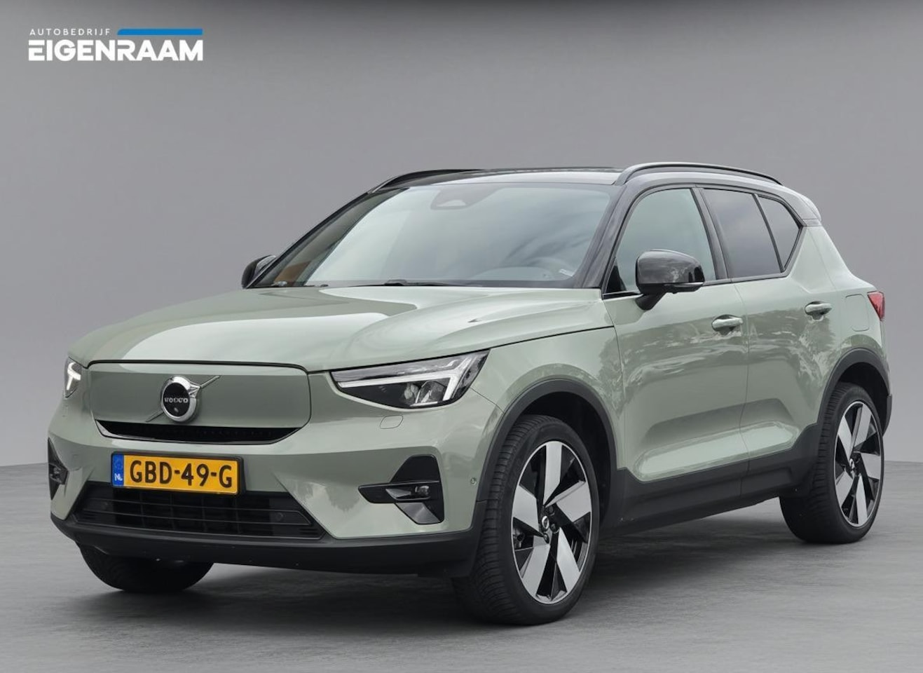 Volvo XC40 - Recharge Ultimate 70kWh | Trekhaak | Pano | 360 Camera - AutoWereld.nl