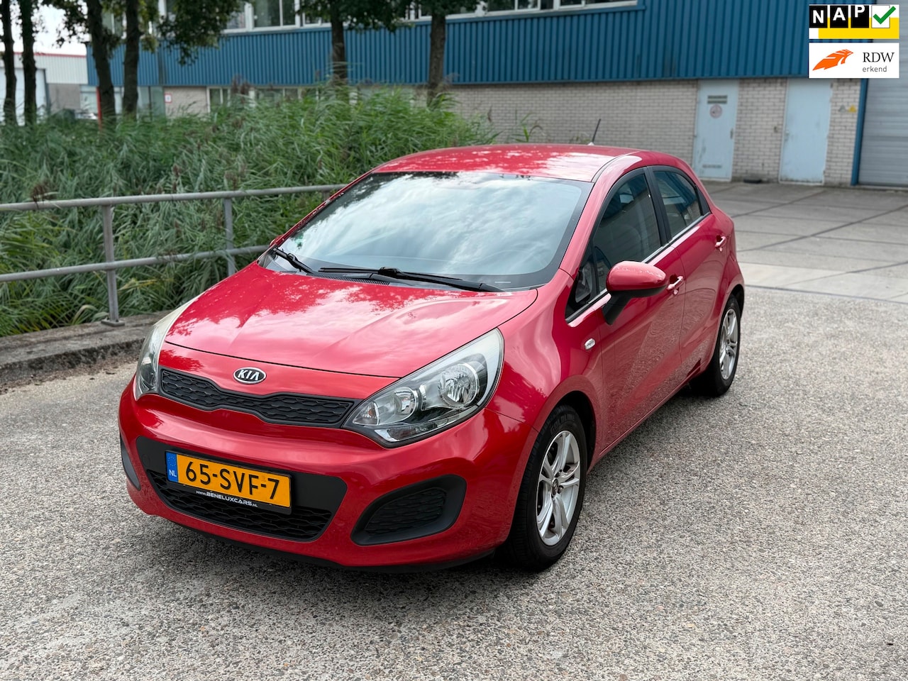 Kia Rio - 1.2 CVVT Comfort Pack!5-deurs!Airco!LM. velgen! 1 jaar APK.! - AutoWereld.nl