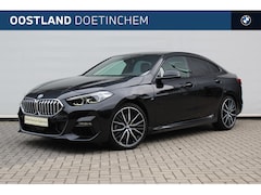 BMW 2-serie Gran Coupé - 220i High Executive M Sport Automaat / Sportstoelen / Active Cruise Control / Stuurverwarm