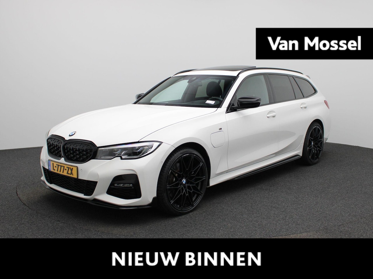 BMW 3-serie Touring - 330e High Executive | WORDT VERWACHT | M-Sport | Apple Carplay / Android Auto | Panoramada - AutoWereld.nl
