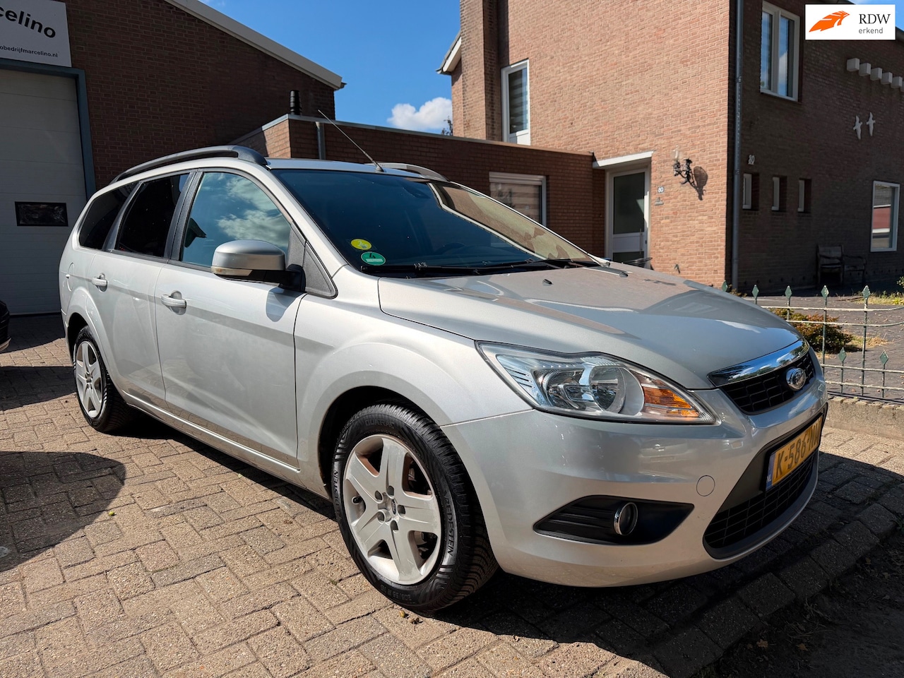 Ford Focus Wagon - 1.6 Trend 1.6 Trend - AutoWereld.nl