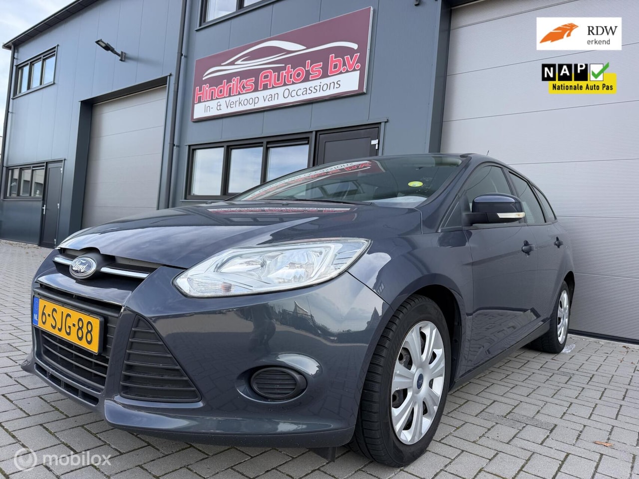 Ford Focus Wagon - 1.6 TDCI ECOnetic Lease Trend 1.6 TDCI ECOnetic Lease Trend - AutoWereld.nl