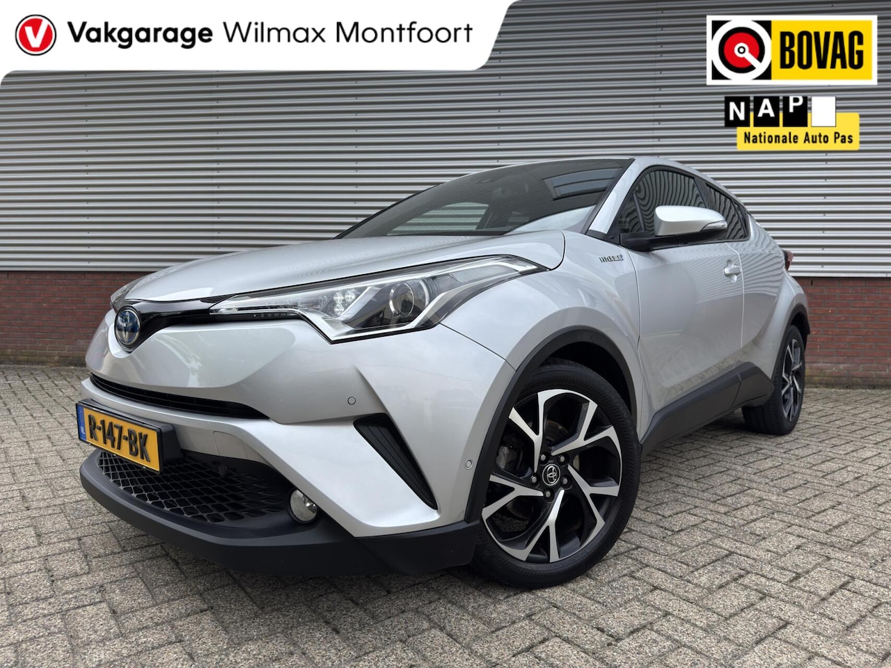Toyota C-HR - 1.8 Hybrid Dynamic|Keyless|Camera|Cruise|Stoelverwarming| - AutoWereld.nl