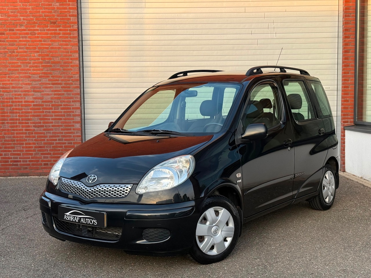 Toyota Yaris Verso - 1.5 VVT-i Sol| AIRCO| NAP| NEW APK| 2E EIG - AutoWereld.nl
