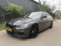 BMW 3-serie - 335i ActiveHybrid 3 Upgrade Edition / M-PAKKET / AUTOMAAT / SCHUIFDAK / HARMAN KARDON / 17