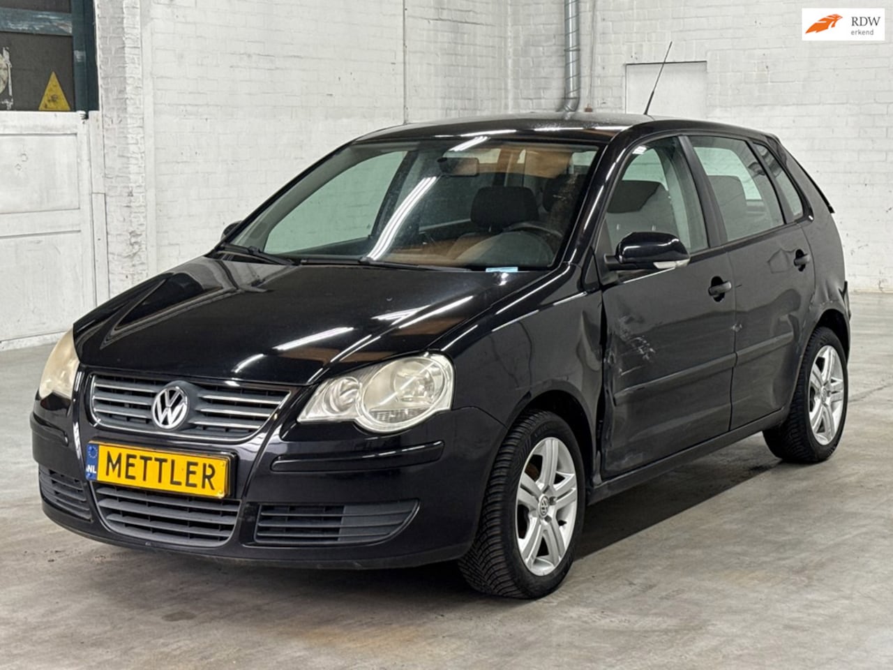 Volkswagen Polo - 1.4-16V Optive | Airco | Trekhaak - AutoWereld.nl