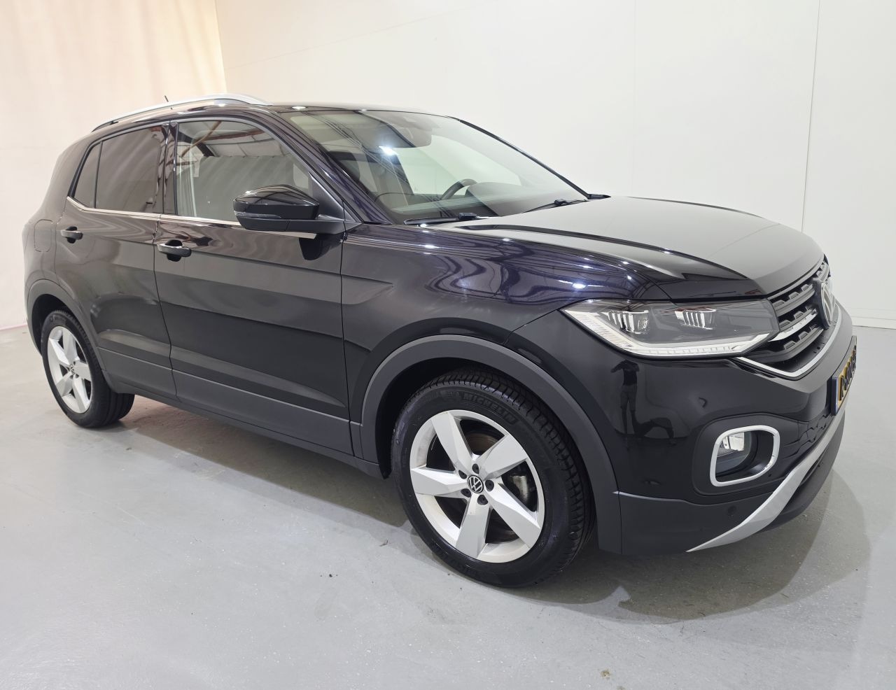 Volkswagen T-Cross - 1.0 TSI Style DSG Bjr.2022 - AutoWereld.nl