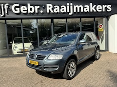 Volkswagen Touareg - 3.2 V6 Automaat*Leder*ECC