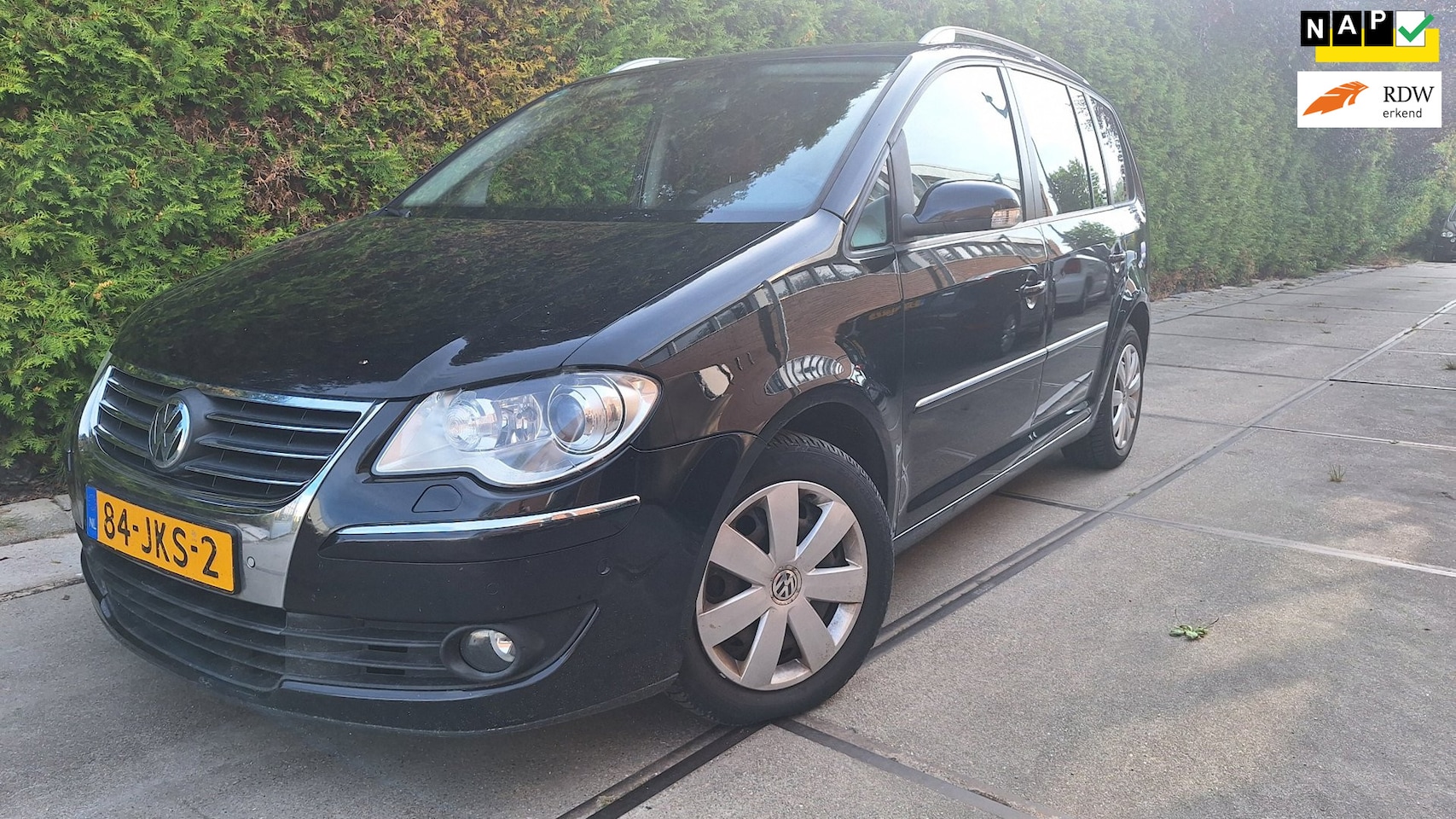 Volkswagen Touran - 2.0 TDI Highline Business 2.0 TDI Highline Business - AutoWereld.nl