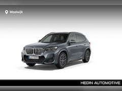 BMW X1 - xDrive25e M Sport | Trekhaak | Premium Pack | Travel Pack