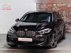 BMW 1-serie - 118i High Executive | M Sport | Cruise Control | Achteruitrijcamera | LED
