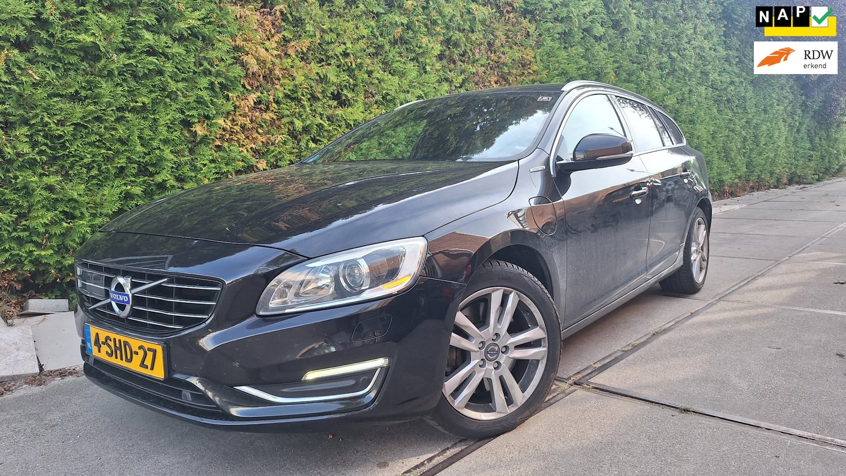 Volvo V60 - 2.4 D6 AWD Plug-In Hybrid Summum 2.4 D6 AWD Plug-In Hybrid Summum - AutoWereld.nl