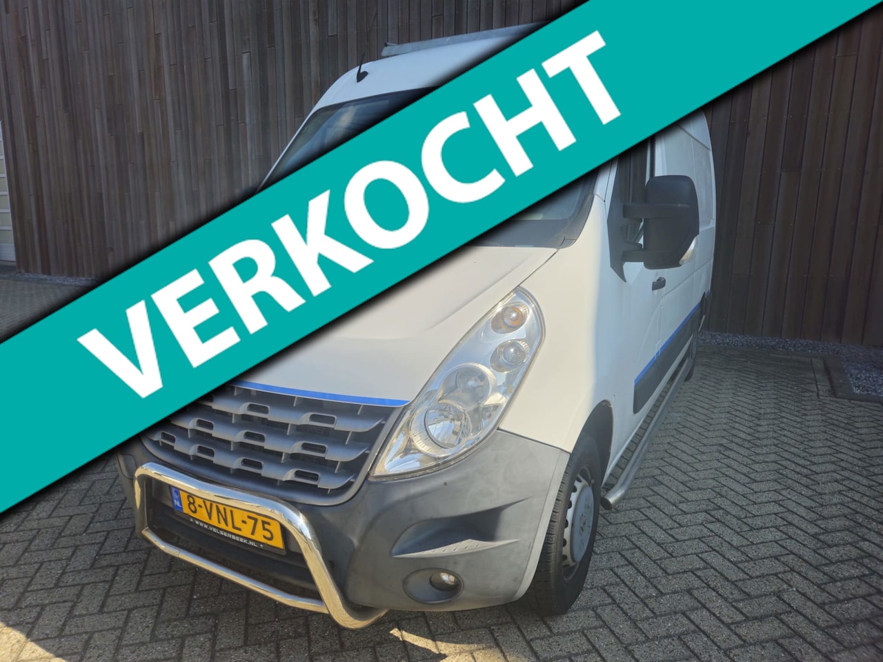 Renault Master - T33 2.3 dCi L2H3 Airco - AutoWereld.nl