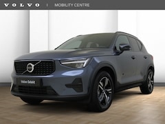 Volvo XC40 - B4 Plus Dark | Panoramadak | Trekhaak | Dodehoekdetectie |