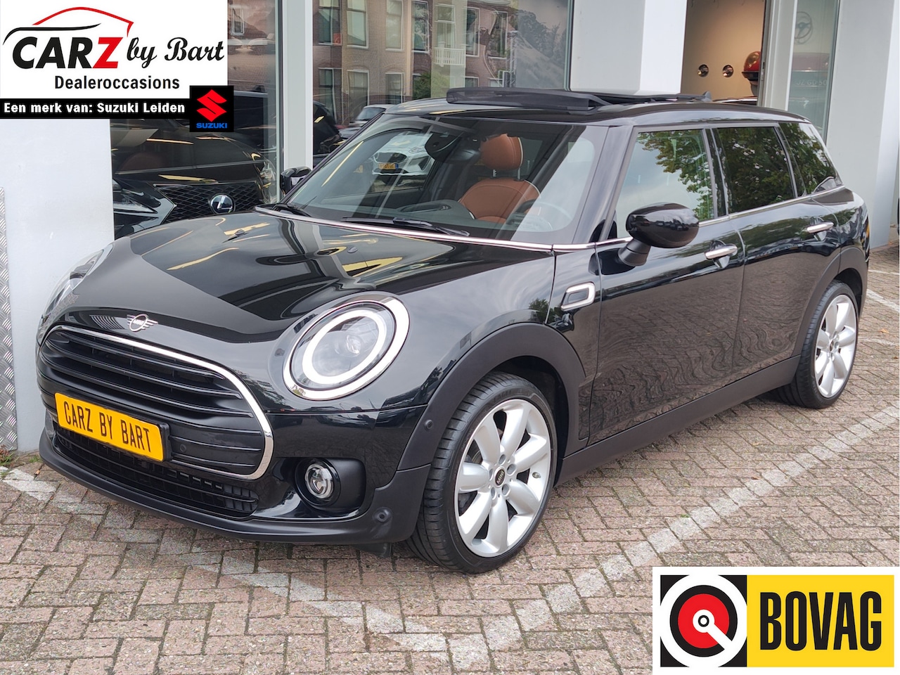 MINI Clubman - 1.5 COOPER CLASSIC AUTOMAAT Bruin leder | Keyless | Open dak | Stoelverwarming - AutoWereld.nl