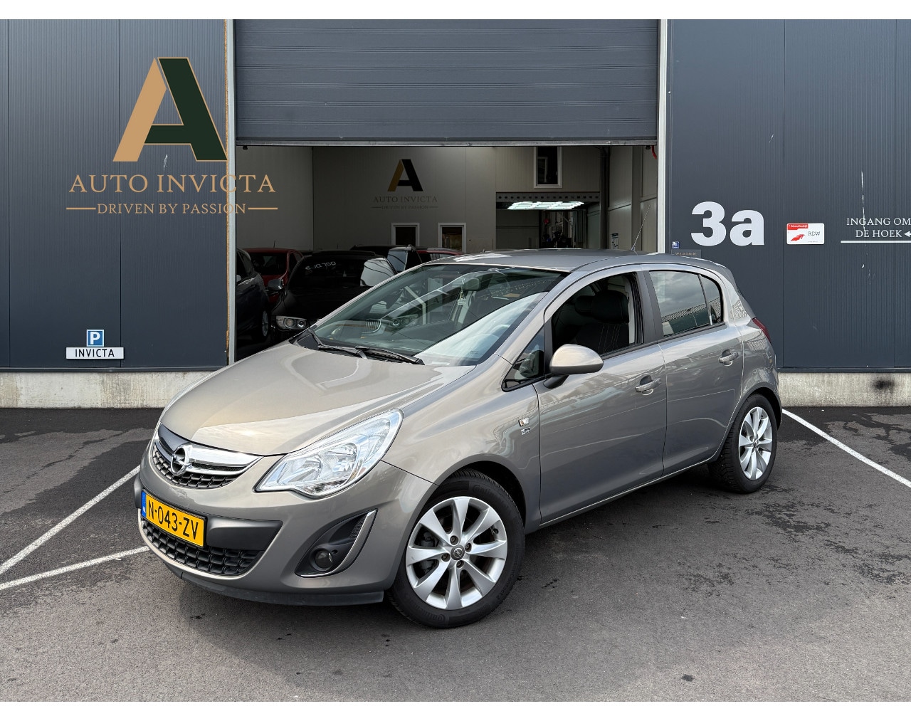 Opel Corsa - 1.2 EcoFlex Selection - Airco - Stoelverwarming - AutoWereld.nl