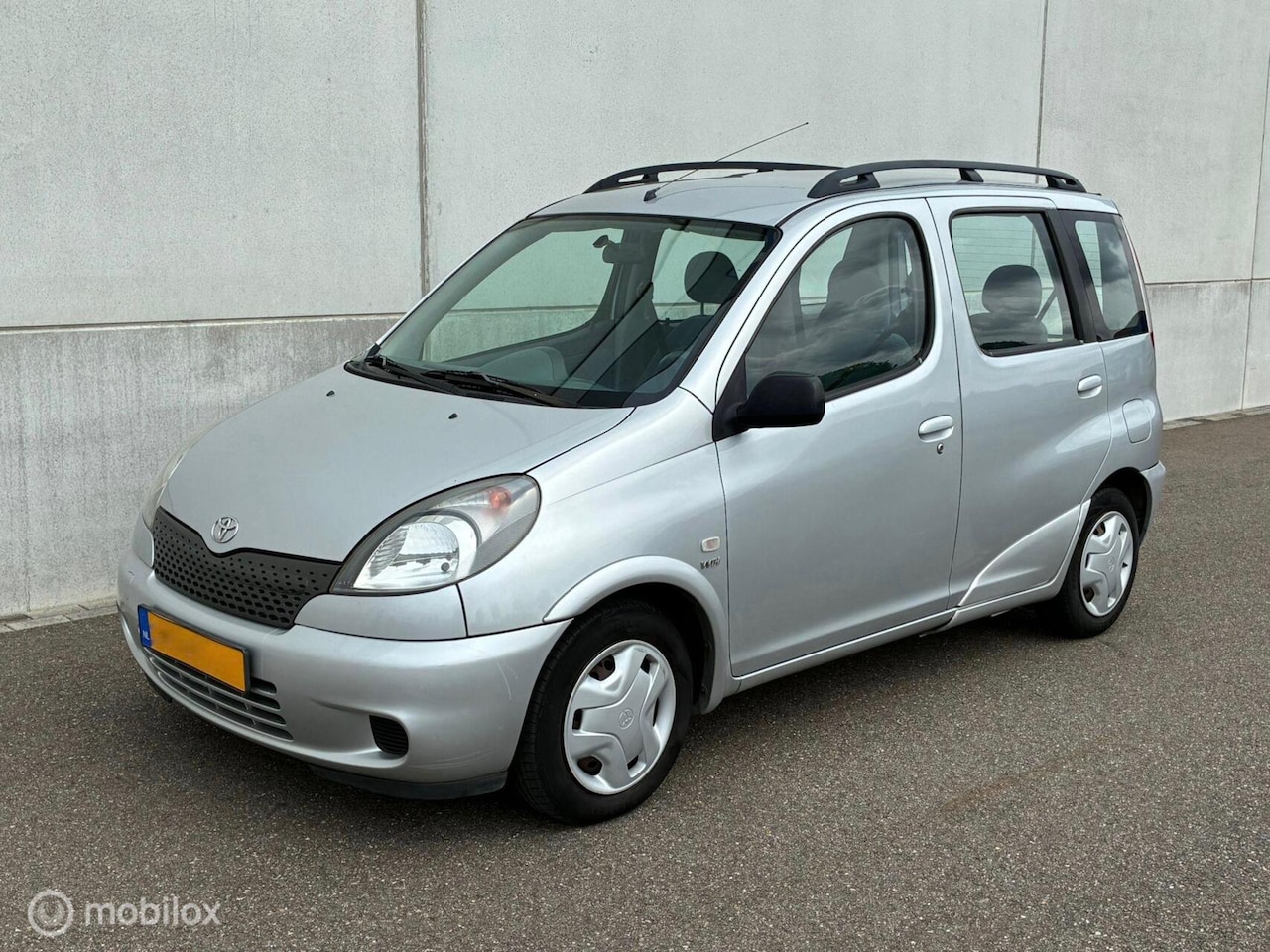 Toyota Yaris Verso - 1.5-16V VVT-i Luna 1.5-16V VVT-i Luna AIRCO - AutoWereld.nl