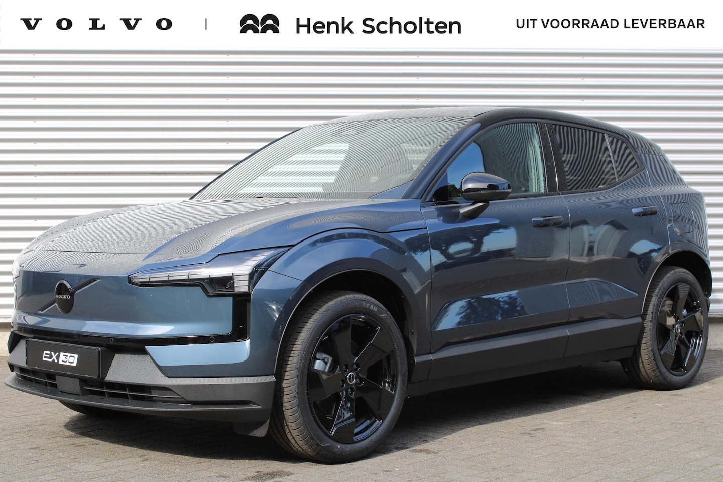 Volvo EX30 - P5 Long Range Plus Black Edition Europa 69 kWh | Black Interieur | 19-Inch Lichtmetalen Ve - AutoWereld.nl