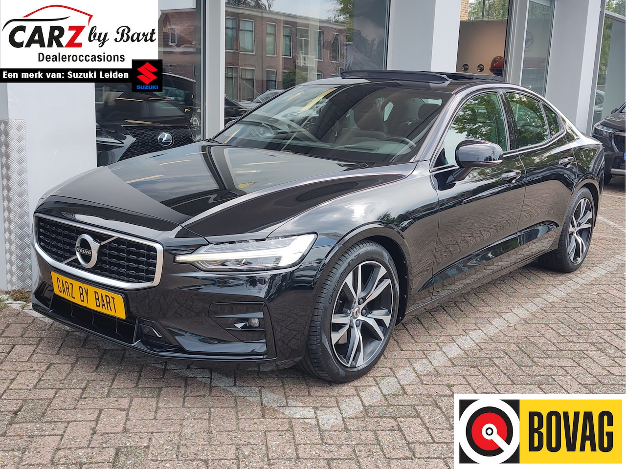 Volvo S60 - 2.0 T4 R-DESIGN AUTOMAAT Lederen sportstoelen | Open dak | Harman Kardon | HUD - AutoWereld.nl