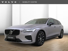 Volvo V60 - T8 AWD Plus Dark | Trekhaak | Panoramadak | HUD | 360° Camera |