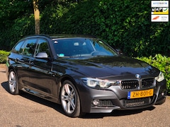 BMW 3-serie Touring - M Sport Edition Apple CarPlay Trekhaak 18inch breedset 6WB Virtual dash NAP RIJKLAAR