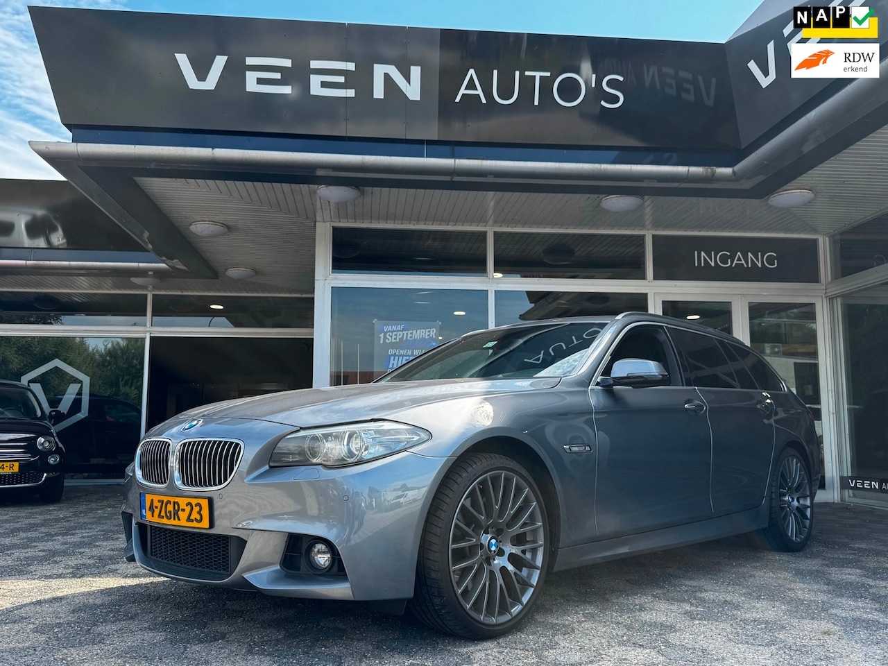 BMW 5-serie Touring - 528i Executive M-Pakket Led Luxe Netjes!! - AutoWereld.nl