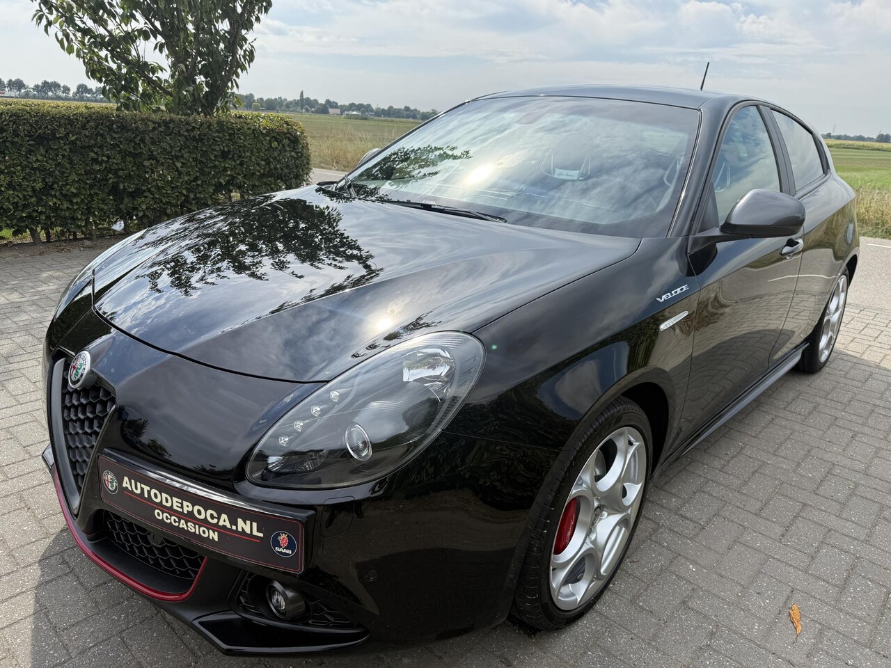 Alfa Romeo Giulietta - 1.750 Turbo Veloce Apple CarPlay - Camera - 41.955 KM! - Ragazzon - AutoWereld.nl