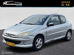 Peugeot 206 - 1.4 Quiksilver|APK 12-26|AIRCO|ELEK RAMEN|NL-AUTO