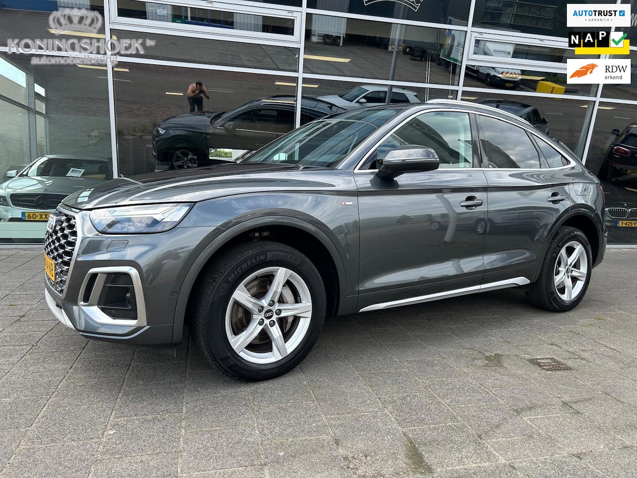 Audi Q5 Sportback - 50 TFSI e Advanced edition Panodak - AutoWereld.nl