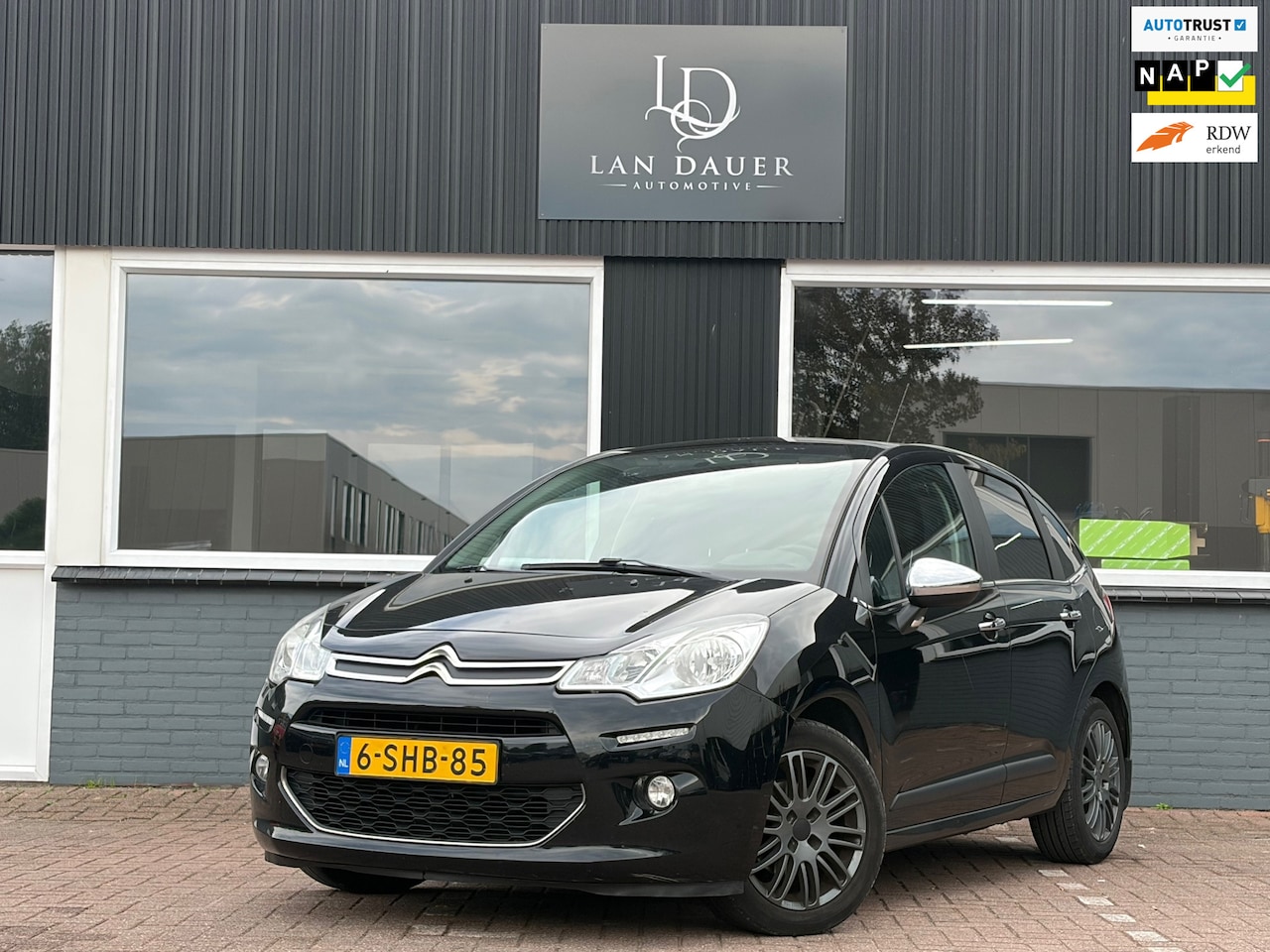 Citroën C3 - 1.2 VTi Collection / Airco / Leder / Cruise - AutoWereld.nl