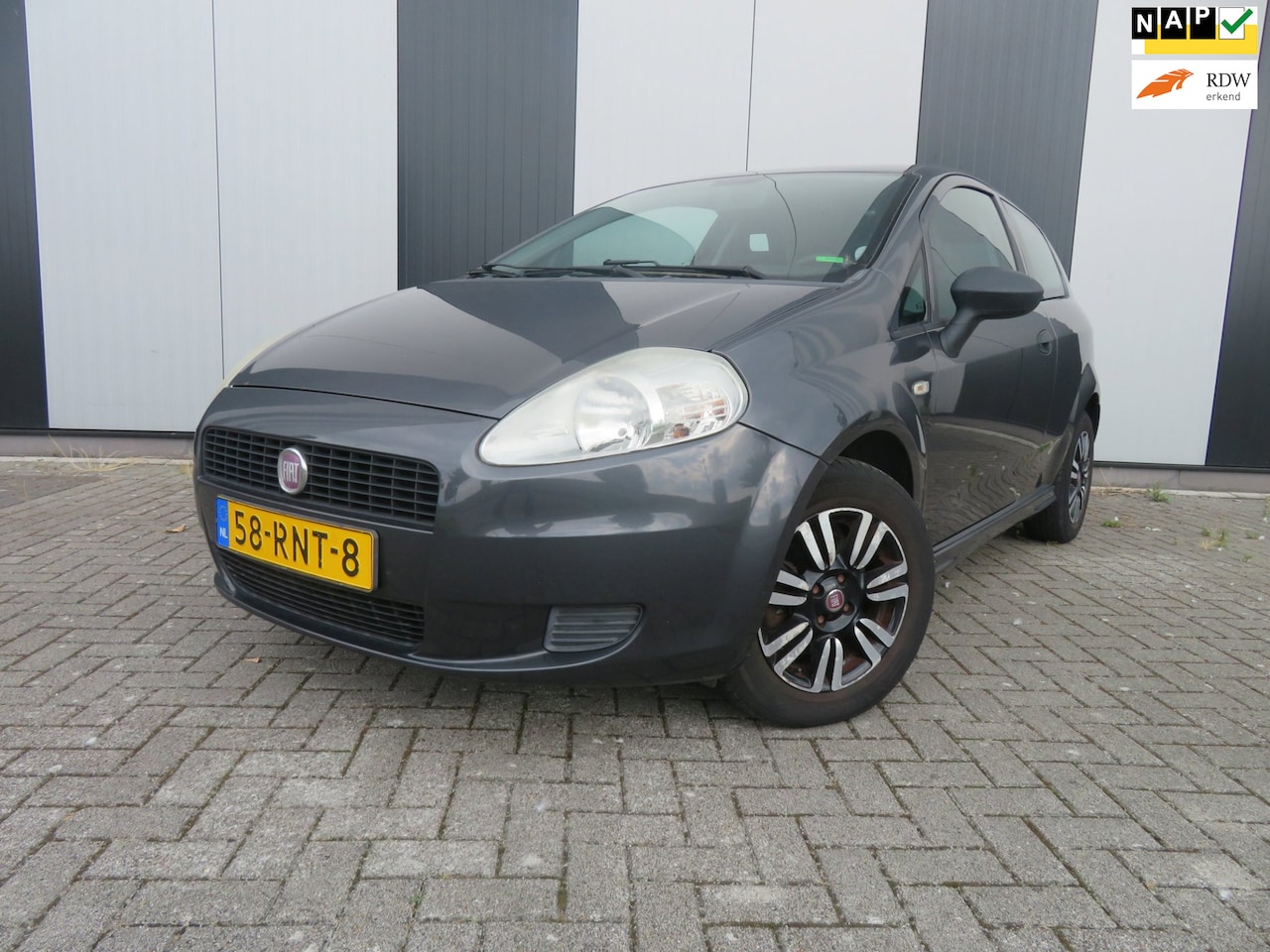 Fiat Grande Punto - 1.3 M-Jet Actual 1.3 M-Jet Actual - AutoWereld.nl