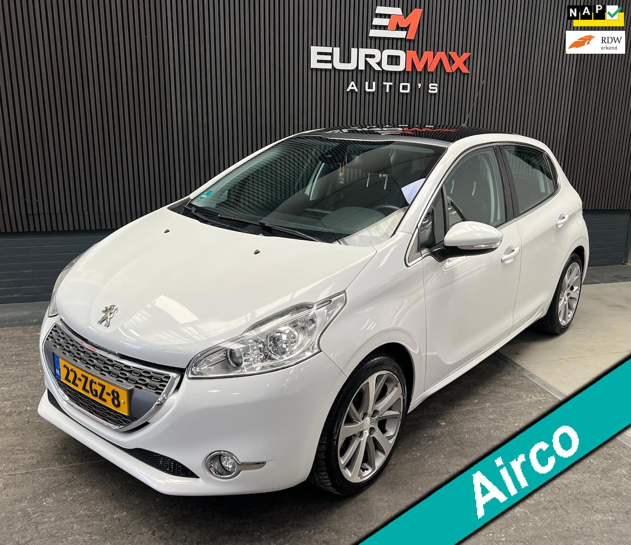 Peugeot 208 - 1.2 VTi Blue Lease 2e Eigenaar - Nap - Panorama - Navigatie - AutoWereld.nl