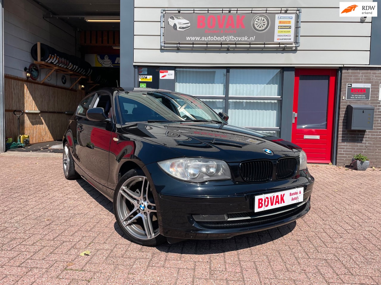 BMW 1-serie - 116i EffDyn. Ed. Business Line Ultimate Edition 116i EffDyn. Ed. Business Line Ultimate Edition - AutoWereld.nl
