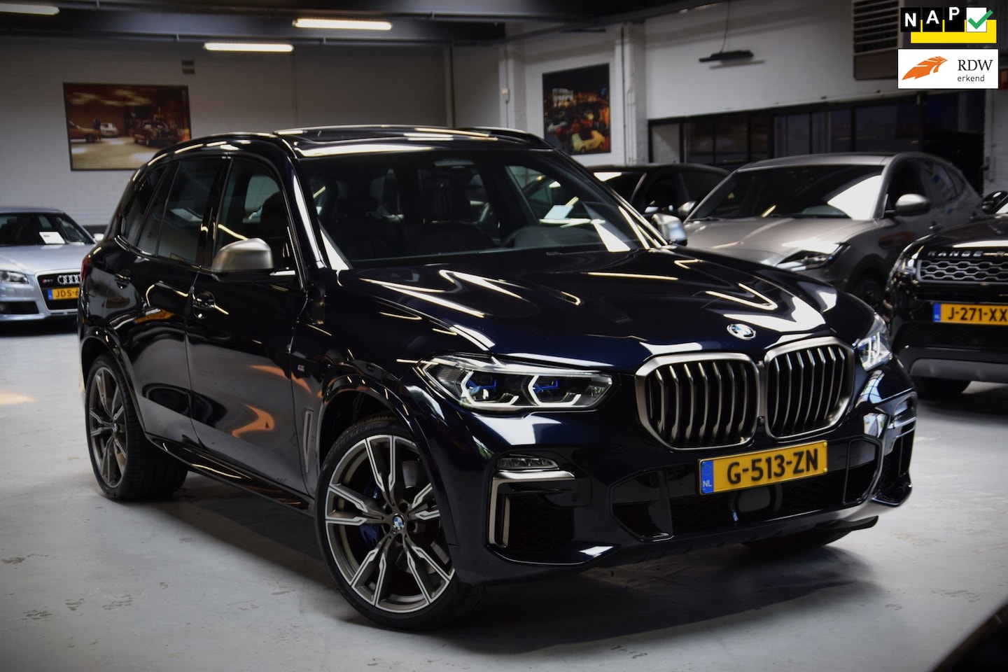BMW X5 - M50i V8 High Executive Navi|Leder|Dealer onderhouden|Massage|Swarovski|Sky-Lounge|531pk!!| - AutoWereld.nl
