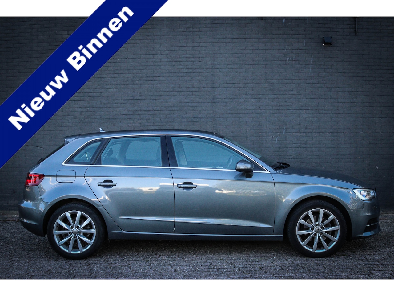 Audi A3 Sportback - 1.4 TFSI CoD Ambiente Pro Line plus Net binnen-Nu al te bezichtigen - AutoWereld.nl