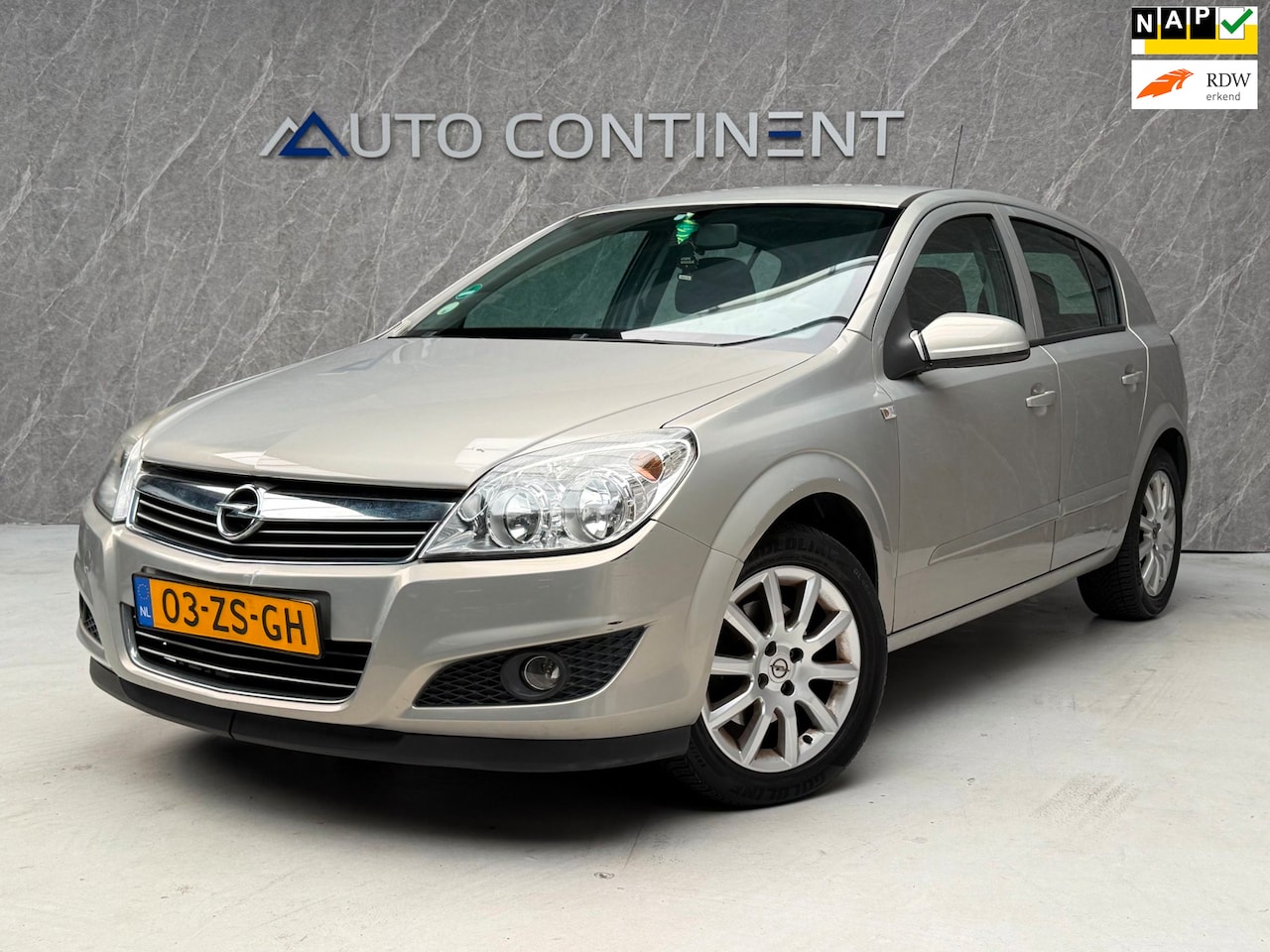 Opel Astra - 1.4 Temptation / NAP / 2e Eigenaar / APK - AutoWereld.nl
