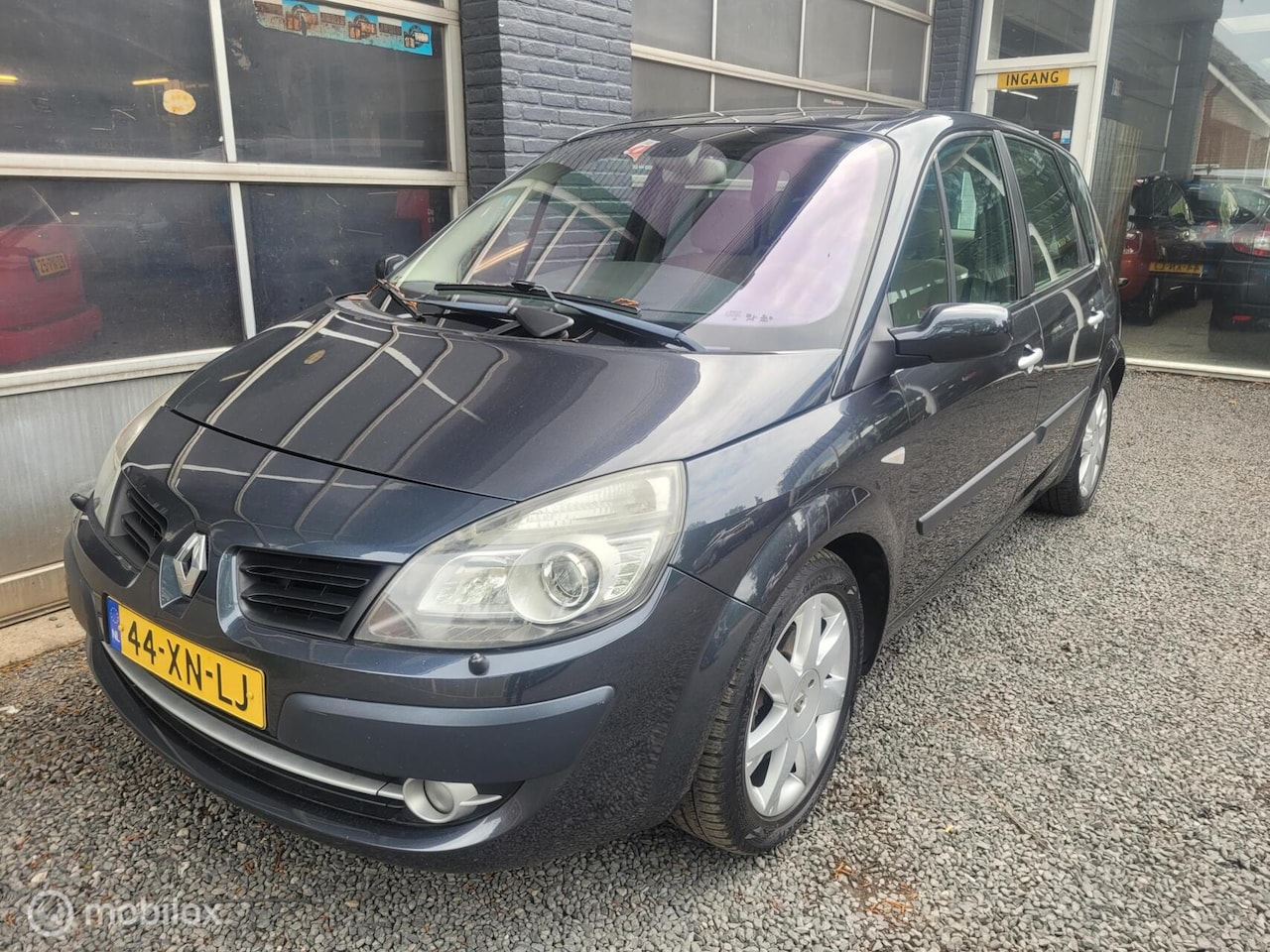 Renault Scénic - 2.0-16V Privilège | CRUISE | TREKH. | AIRCO | - AutoWereld.nl