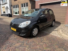 Renault Twingo - 1.2 Authentique NIEUWE APK